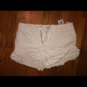 white high waisted jean shorts